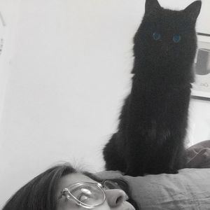 Meet your Posher, Ana